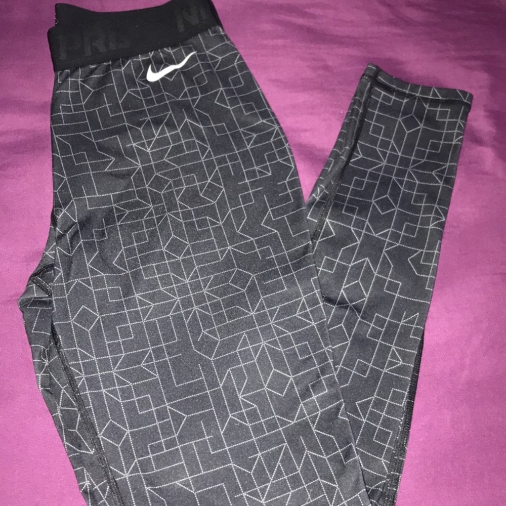 Nike Pro Dri-Fit Leggings